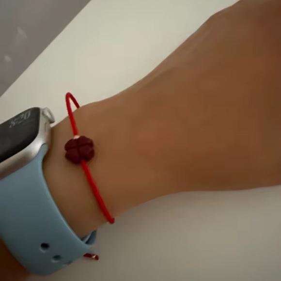 Lucky Clover Red Rope Bracelet – Handmade Adjustable - Picture 3 of 4